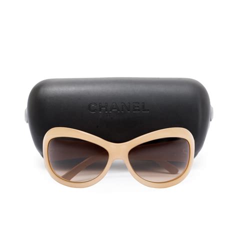 Chanel lambskin quilted sunglasses 5116